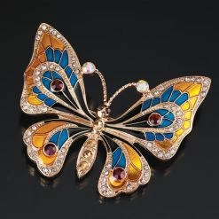Nouveau Butterfly Brooch (1/2 Ctw)