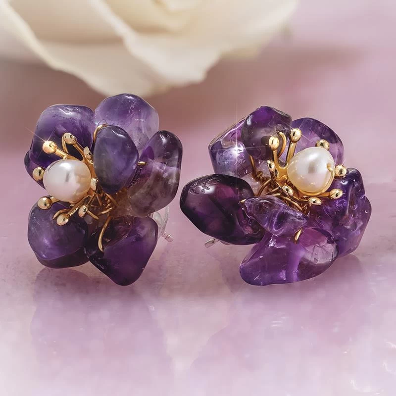 Hint Of Spring Earrings (Amethyst) 1 Hint Of Spring Earrings (Amethyst)