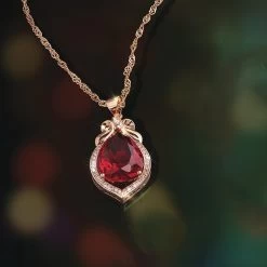 Red And White Quatrefoil Necklace