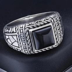 Men's Black Spinel Sovereign Ring