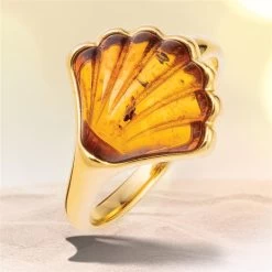 Santiago Amber Shell Ring