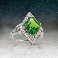 Helenite Star Ring