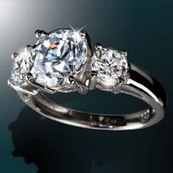 DiamondAura 3-Stone Classique Ring -Accessories shop, one for all. w5126 3 800